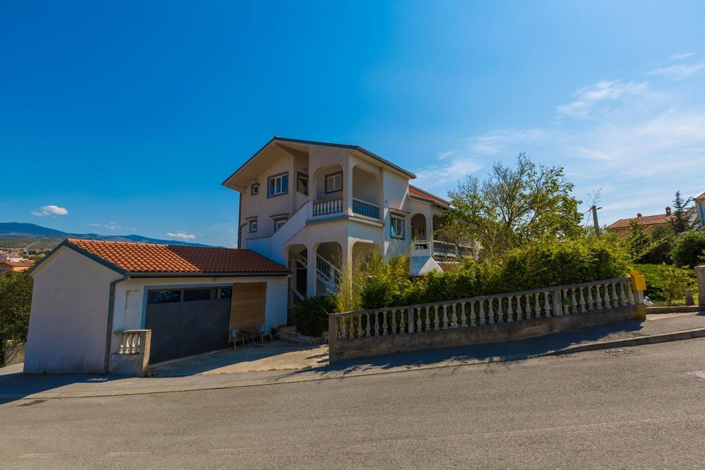 Apartments Marica Novi Vinodolski Exterior photo