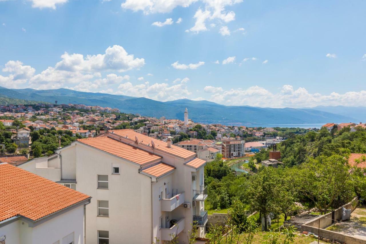 Apartments Marica Novi Vinodolski Exterior photo